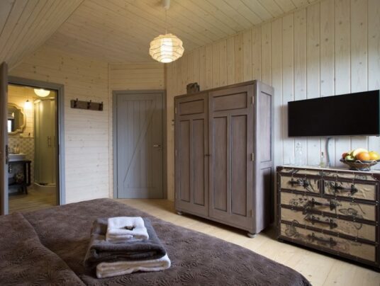 DMUCHOPTASZKI - Galeria, zdjęcie: pokoje nad jeziorem Serwy - SIRVIS - Suwalszczyzna