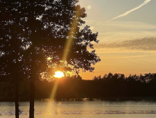 SIRVIS-owe projekcje, zdjęcie: zachód słońca - SIRVIS - jezioro Serwy - Suwalszczyzna